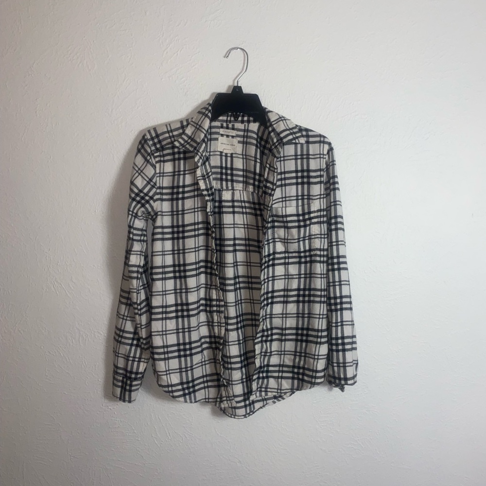 american eagle black and white flannel
